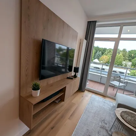 3mola Ku Morzu - Balkon Oraz Prywatny Taras Na Dachu, Free Parking, 150 Metrow Do Morza Apartment Ustronie Morskie