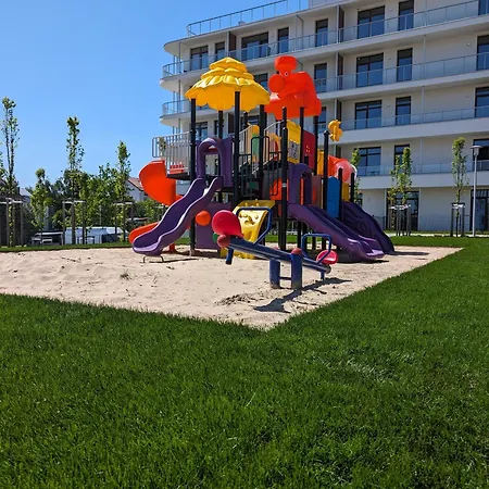 3mola Ku Morzu - Basen, Balkon Oraz Prywatny Taras Na Dachu, Free Parking, 150 Metrow Do Morza דירה