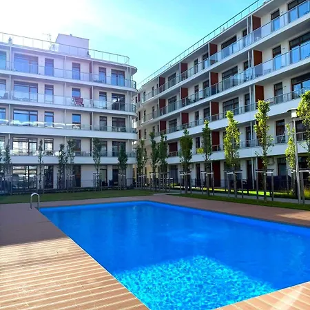 3mola Ku Morzu - Basen, Balkon Oraz Prywatny Taras Na Dachu, Free Parking, 150 Metrow Do Morza דירה *