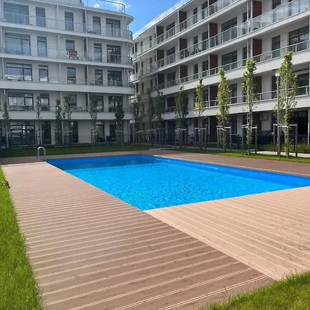 3mola Ku Morzu - Basen, Balkon Oraz Prywatny Taras Na Dachu, Free Parking, 150 Metrow Do Morza 公寓 尤斯托尼莫斯基